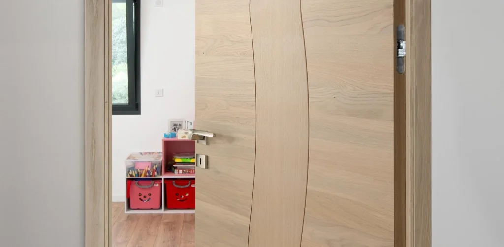 Portes mates, satinées ou brillantes : quel effet choisir pour vos pièces ?