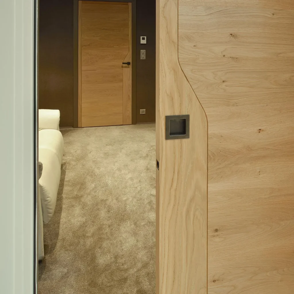 Faut-il harmoniser toutes les portes de la maison ?